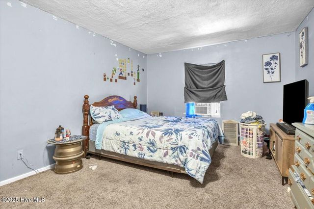 203 Devon Court, Jacksonville, NC 28546