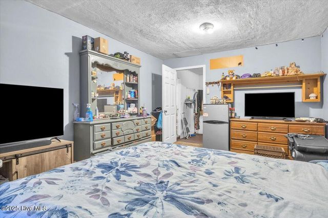 203 Devon Court, Jacksonville, NC 28546