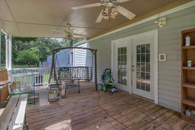 203 Devon Court, Jacksonville, NC 28546