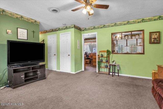 203 Devon Court, Jacksonville, NC 28546