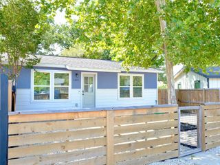 1401 Marcus PL B, Austin, TX 78721