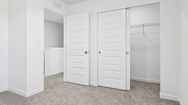 123 Cornerstone Crossing, Hampshire, IL 60140