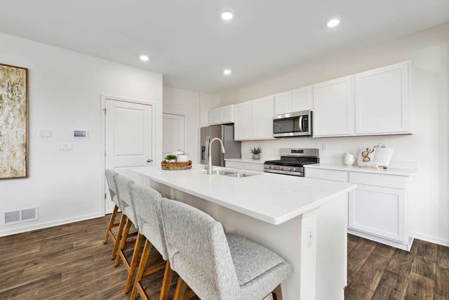 123 Cornerstone Crossing, Hampshire, IL 60140