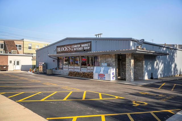 123 Cornerstone Crossing, Hampshire, IL 60140