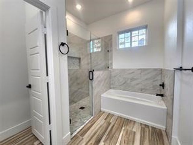 2121 S Edgewood Terrace, Fort Worth, TX 76105