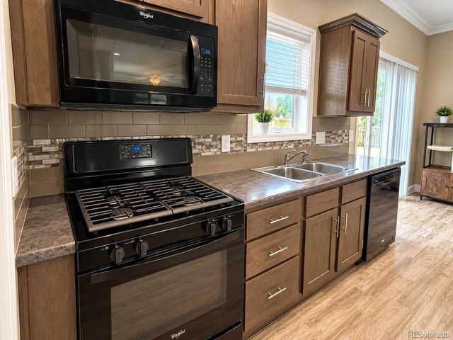 530 Quarry Station, Poncha Springs, CO 81242
