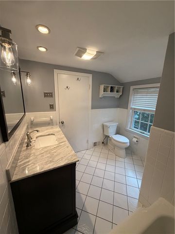 136 Lawnacre Drive, Cranston, RI 02920