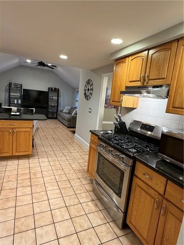136 Lawnacre Drive, Cranston, RI 02920