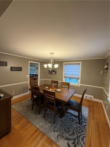 136 Lawnacre Drive, Cranston, RI 02920
