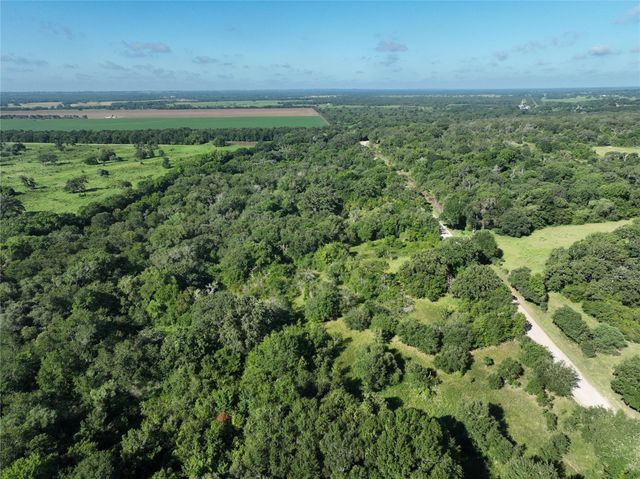 913 Acres County Road 444, Somerville, TX 77879