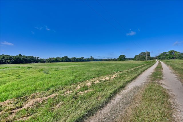 913 Acres County Road 444, Somerville, TX 77879