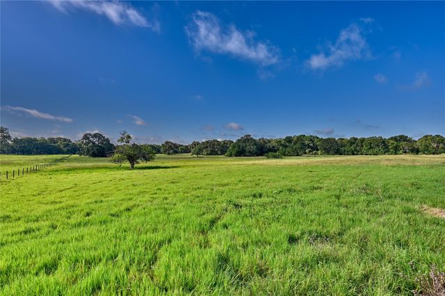 913 Acres County Road 444, Somerville, TX 77879