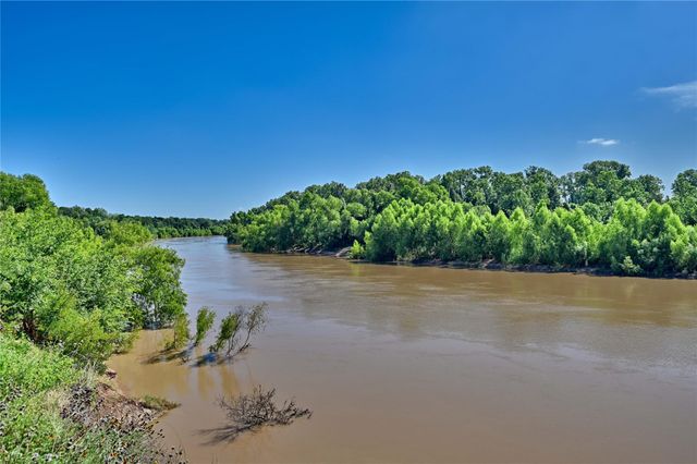 913 Acres County Road 444, Somerville, TX 77879