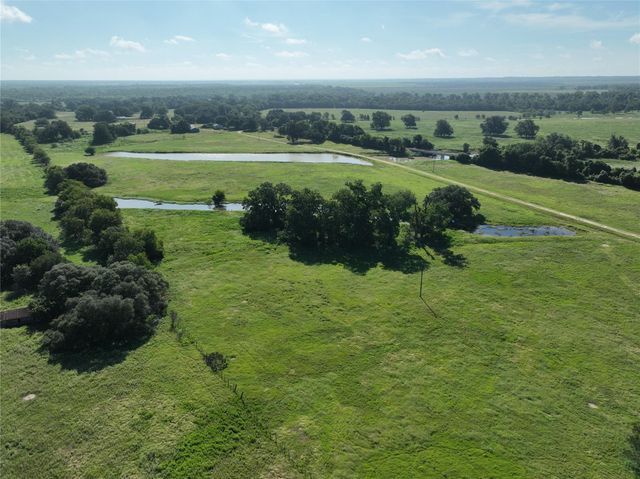 913 Acres County Road 444, Somerville, TX 77879