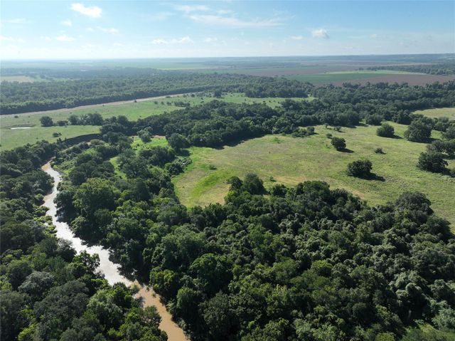 913 Acres County Road 444, Somerville, TX 77879