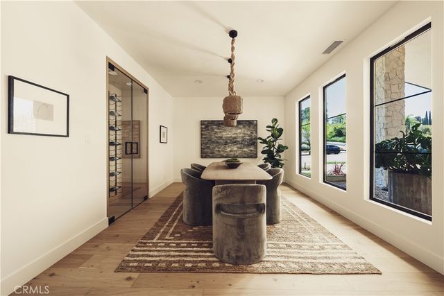 4195 Alonzo Ave, Encino, CA 91316