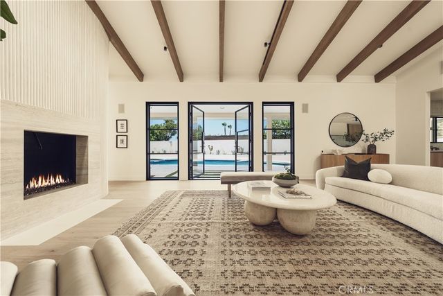 4195 Alonzo Ave, Encino, CA 91316