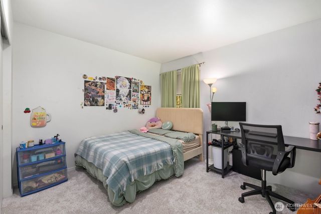 25700 SE 35TH Place, Sammamish, WA 98029