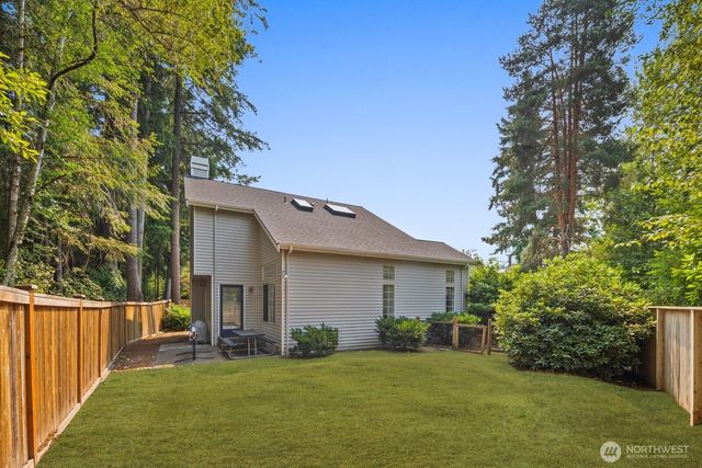 25700 SE 35TH Place, Sammamish, WA 98029