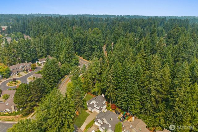 25700 SE 35TH Place, Sammamish, WA 98029