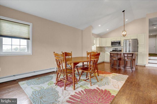 22 ANTIETAM RD, Temple, PA 19560