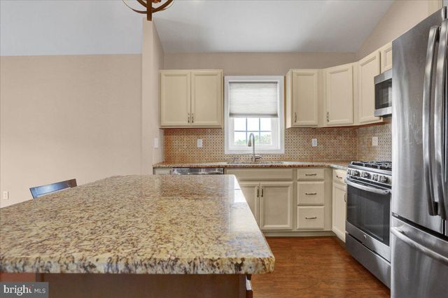 22 ANTIETAM RD, Temple, PA 19560