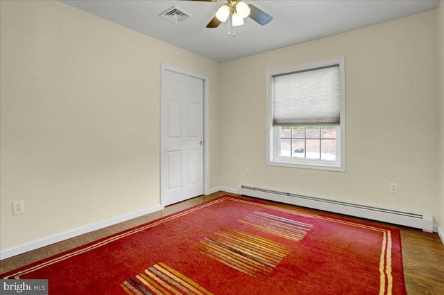 22 ANTIETAM RD, Temple, PA 19560