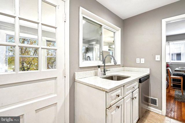 10128 DALLAS AVE, Silver Spring, MD 20901