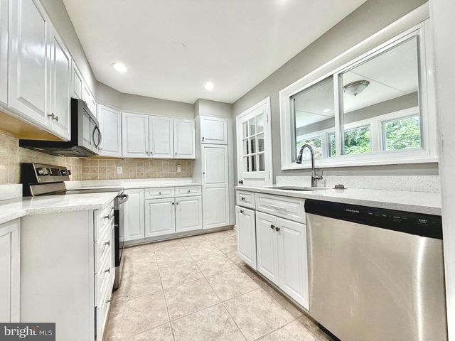 10128 DALLAS AVE, Silver Spring, MD 20901