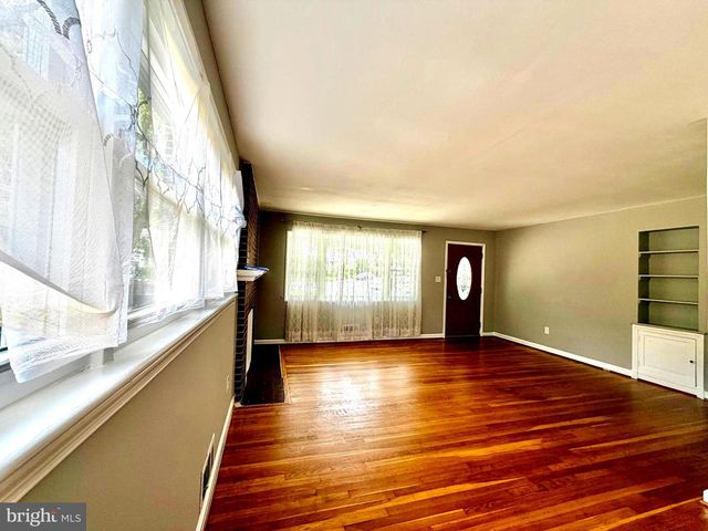 10128 DALLAS AVE, Silver Spring, MD 20901