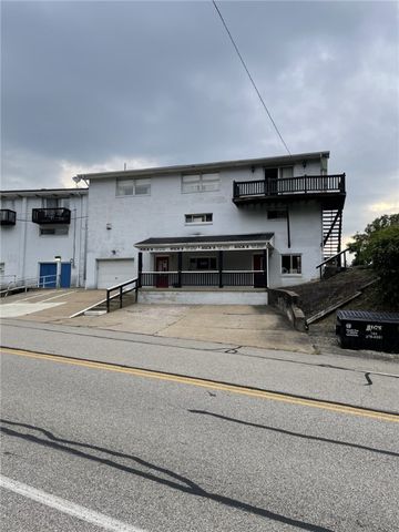 209 Richland, Dravosburg, PA 15034