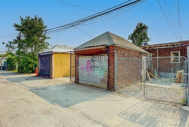 2537 89th Street, East Elmhurst, NY 11369