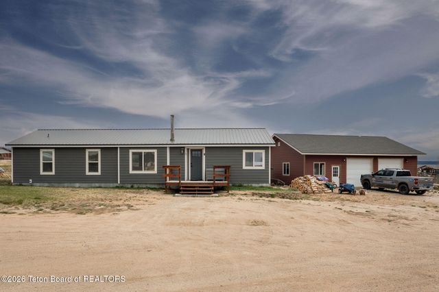 3 LONGBOW Lane, Pinedale, WY 82941 property photo