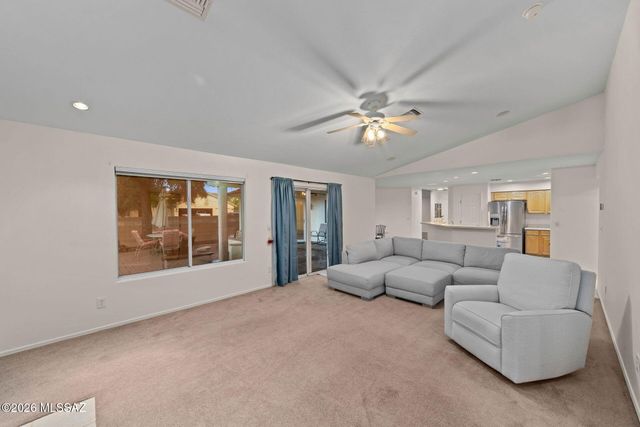 8089 E Gary Court, Tucson, AZ 85715