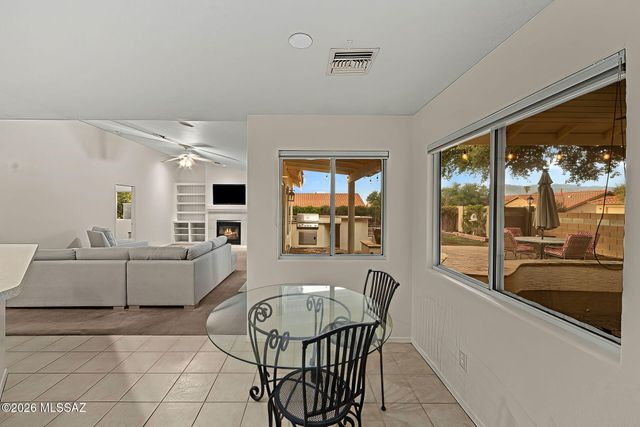 8089 E Gary Court, Tucson, AZ 85715