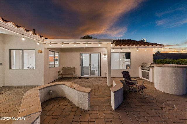 8089 E Gary Court, Tucson, AZ 85715
