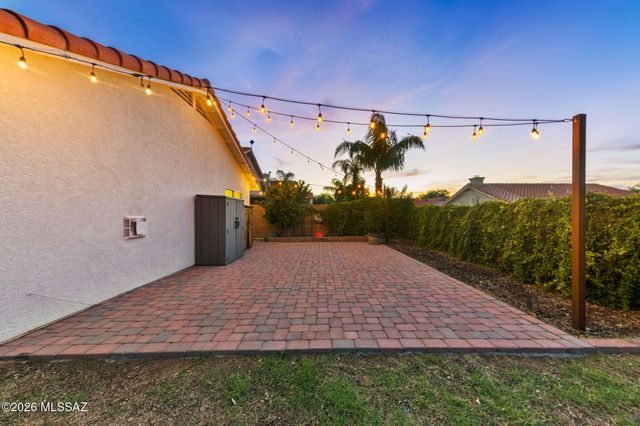 8089 E Gary Court, Tucson, AZ 85715