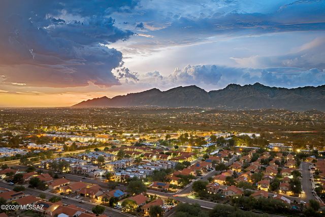 8089 E Gary Court, Tucson, AZ 85715
