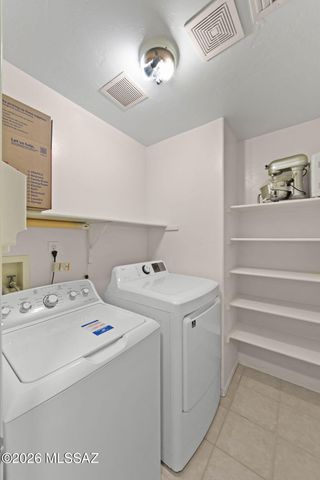 8089 E Gary Court, Tucson, AZ 85715