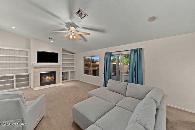 8089 E Gary Court, Tucson, AZ 85715