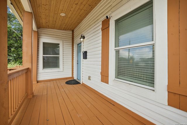 415 ARANSAS AVE, San Antonio, TX 78210