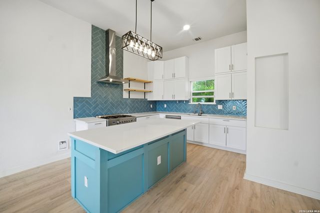 415 ARANSAS AVE, San Antonio, TX 78210