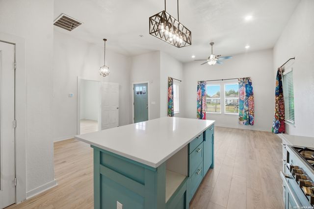 415 ARANSAS AVE, San Antonio, TX 78210