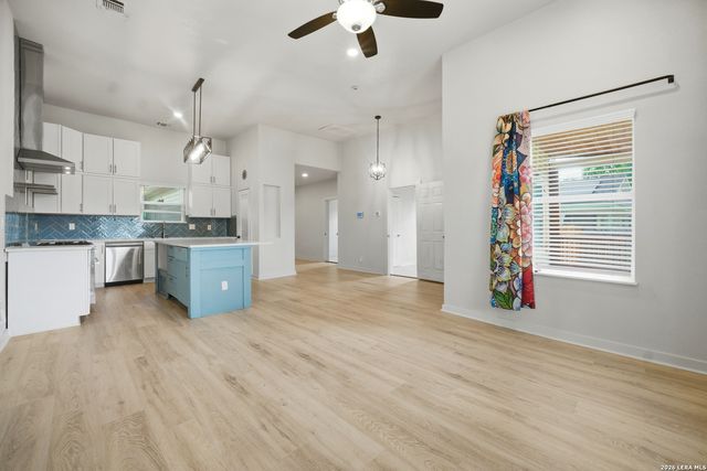 415 ARANSAS AVE, San Antonio, TX 78210