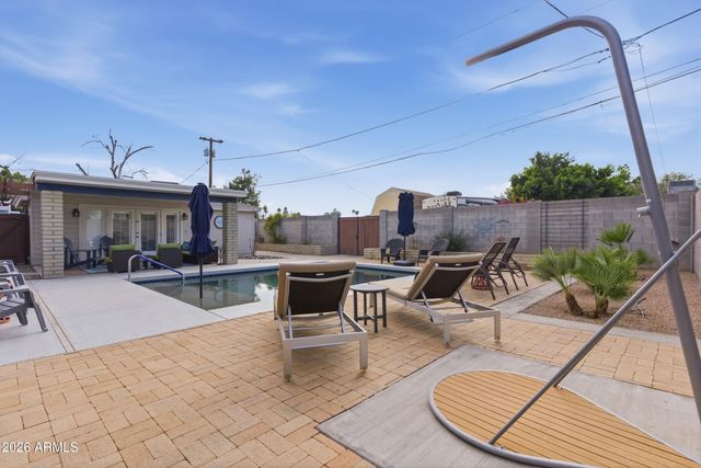 5234 N 15 Street, Phoenix, AZ 85014