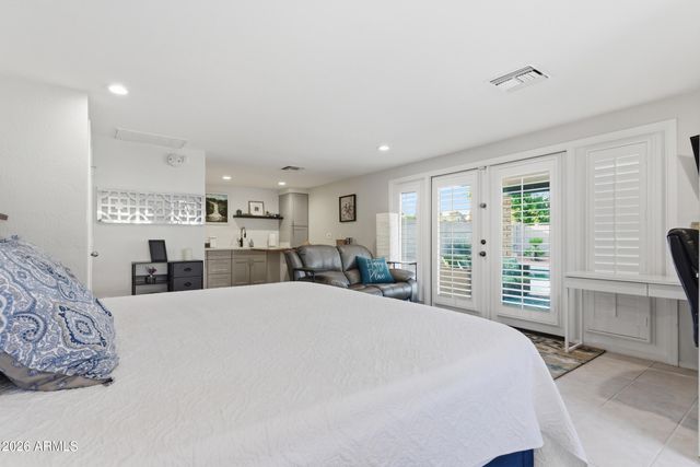 5234 N 15 Street, Phoenix, AZ 85014