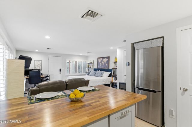 5234 N 15 Street, Phoenix, AZ 85014