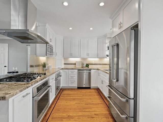 416 Upton Street, Redwood City, CA 94062