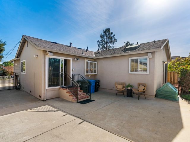 416 Upton Street, Redwood City, CA 94062