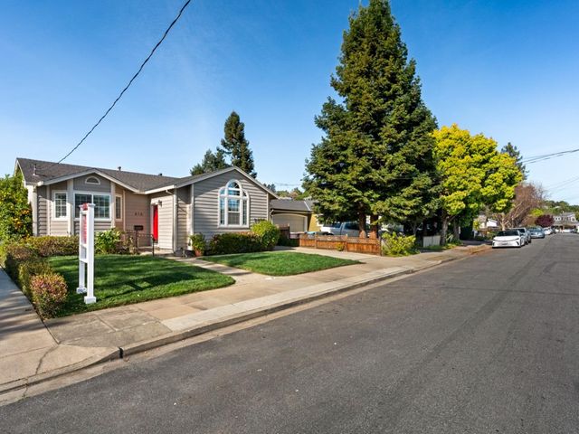 416 Upton Street, Redwood City, CA 94062
